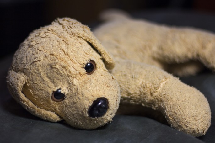 Hans Falladas Erzählung "Kleine schwarze Hund, särr biese"