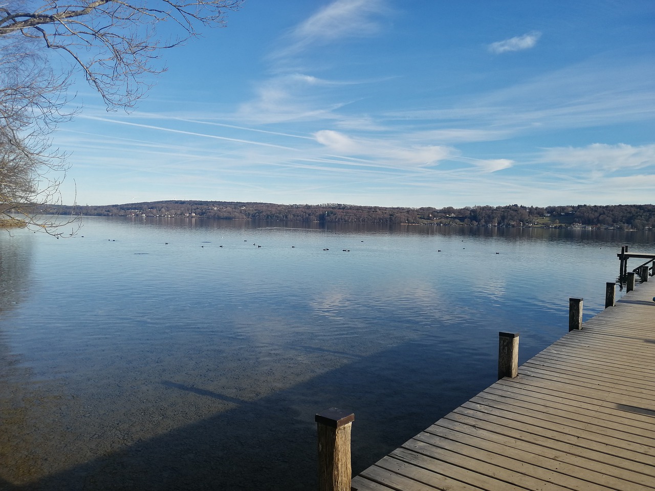 Das Bild zeigt den Starnberger See
