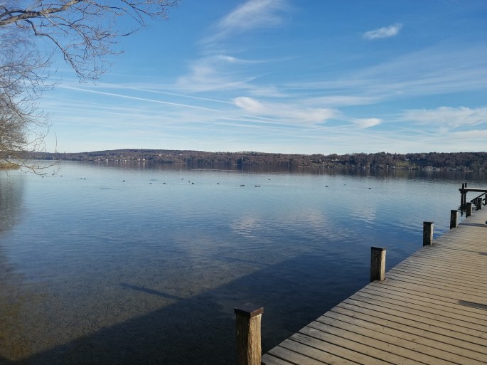 Das Bild zeigt den Starnberger See