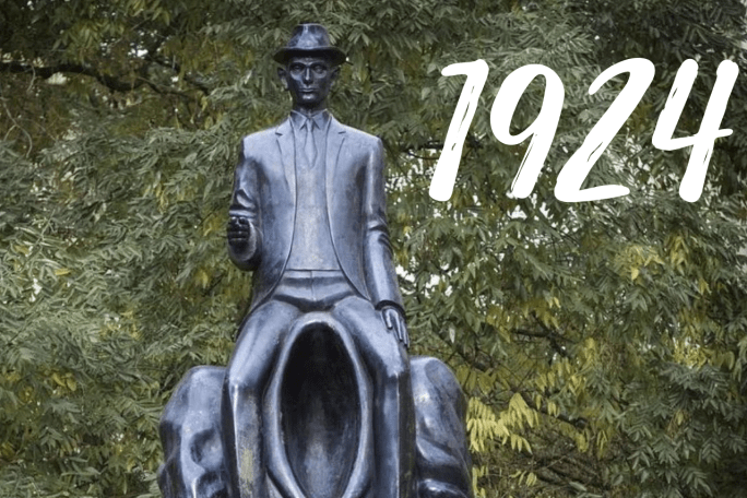 Das Bild zeigt ein Kafka-Denkmal in Prag.
